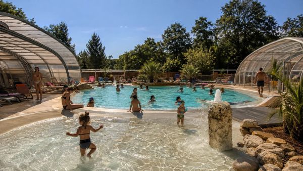 Optimiser vos vacances en camping avec piscine dans les Côtes d'Armor