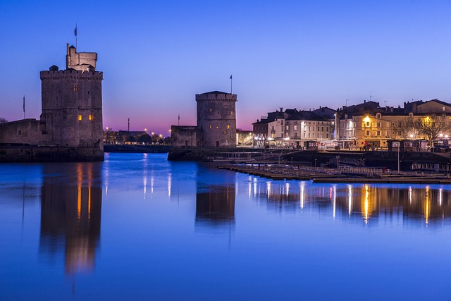 Top 5 des campings avec parc aquatique près de La Rochelle pour des vacances inoubliables